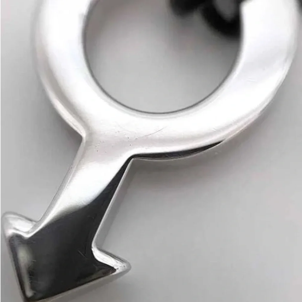 Gucci Gender Symbol Necklace⬇️ - Picture 7 of 10